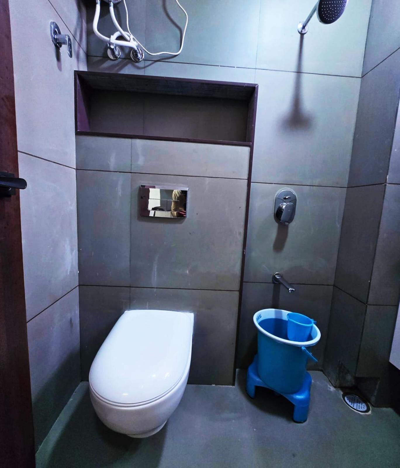 Hotel Nexus Indore Exterior photo